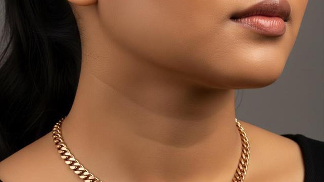 Model Kalung Emas yang Tidak Mudah Putus Rantai Curb Tembaga Campuran.