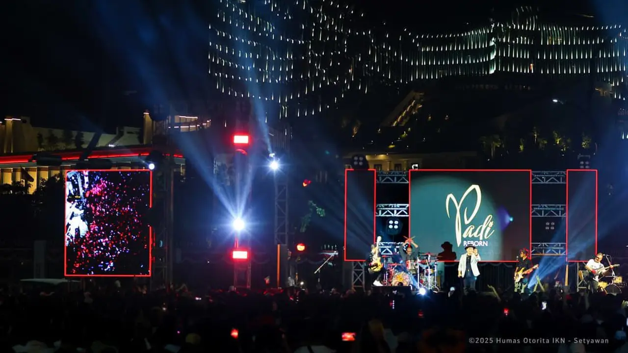 Salah satu band legendaris Tanah Air, Padi Reborn, bersama sejumlah band lokal Kalimantan Timur turut memeriahkan acara yang digelar untuk HUT ke-80 RI. (Foto: Otorita IKN)