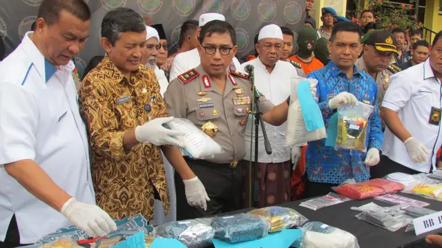 Gara-Gara Sabu, Sarjana Hukum Harus Duduk di Kursi Roda 