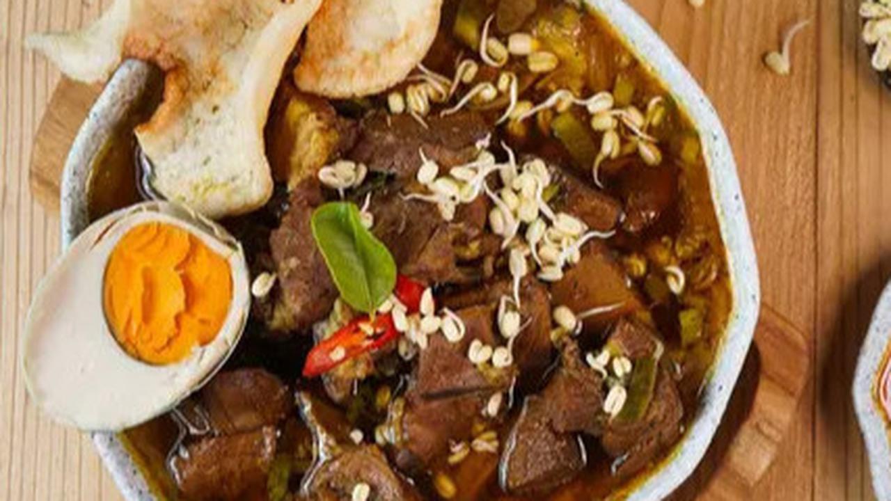 Resep Rawon Daging Sapi Khas Jawa Timur yang Gurih dan Nikmat