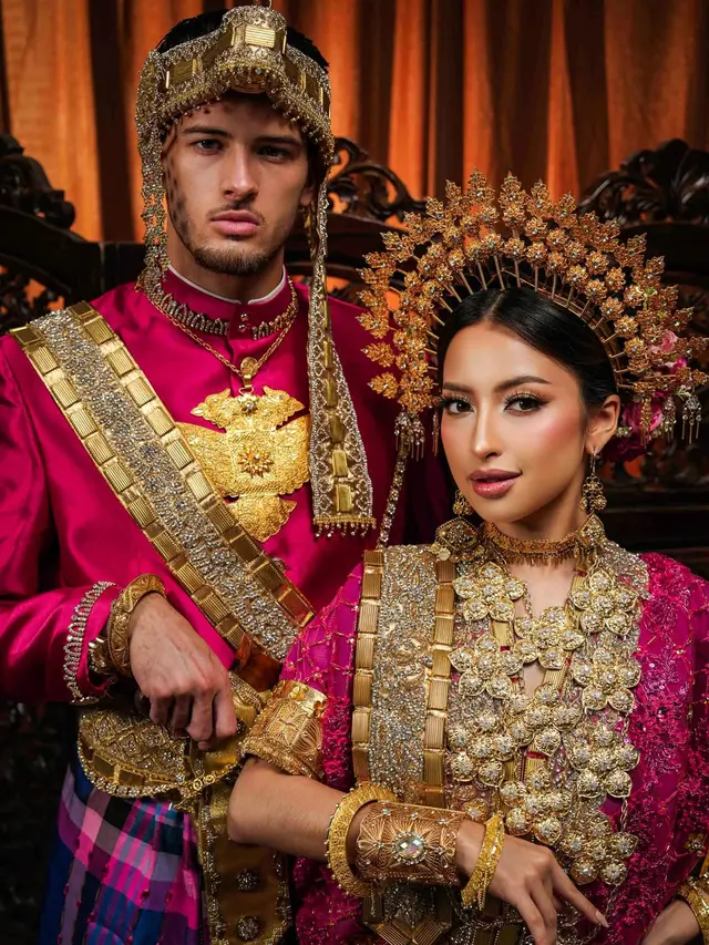 Hari Pernikahan Makin Dekat, Jennifer Coppen dan Justin Hubner Pancarkan Aura Pengantin dalam Busana Adat Makassar