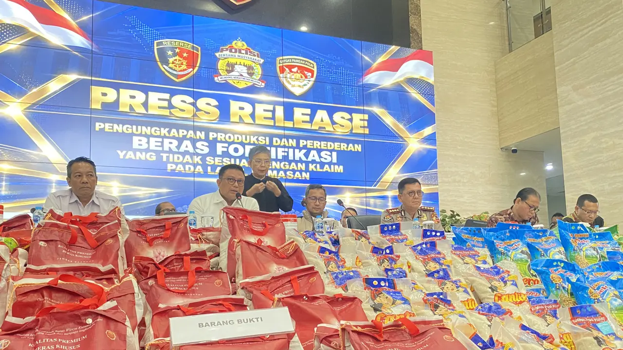 Beras Fortifikasi Medium Dijual Premium, Bapanas: Potensi Kerugian Konsumen Rp 89 T