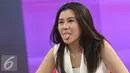 Aaliyah Massaid saat menjadi bintang tamu di acara "Dear Haters" di SCTV Tower, Kamis (19/5). Aaliyah menanggapi santai orang-orang yang mencibir foto kedekatannya dengan sang pacar. (Liputan6.com/Herman Zakharia)