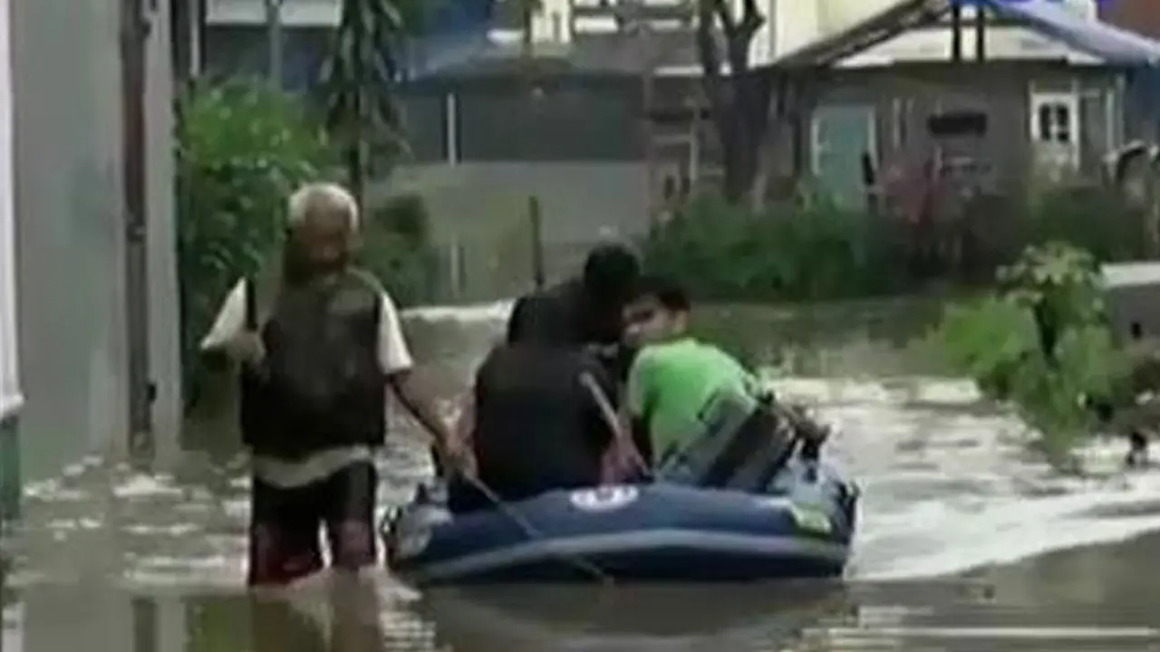 Ratusan Rumah di Kompleks Dosen IKIP Bekasi Kebanjiran