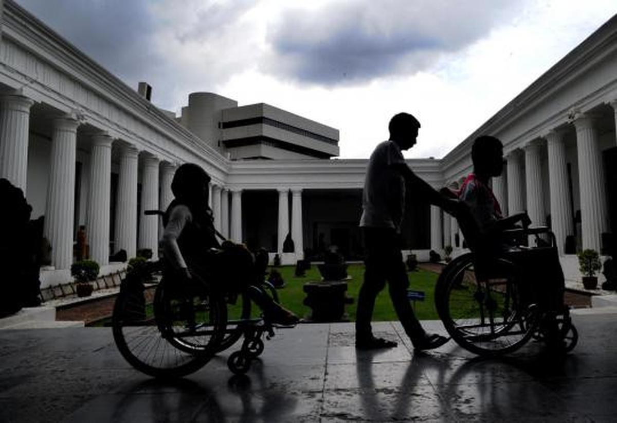 Anak-anak penyandang difabel kunjungi Museum Nasional