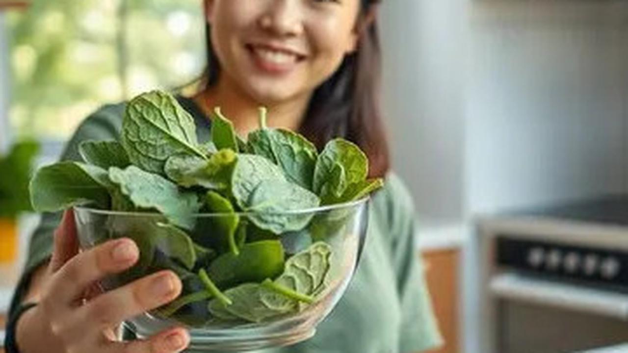 Jangan Makan Bayam Berlebihan, Ini 5 Efek Samping yang Mungkin Terjadi