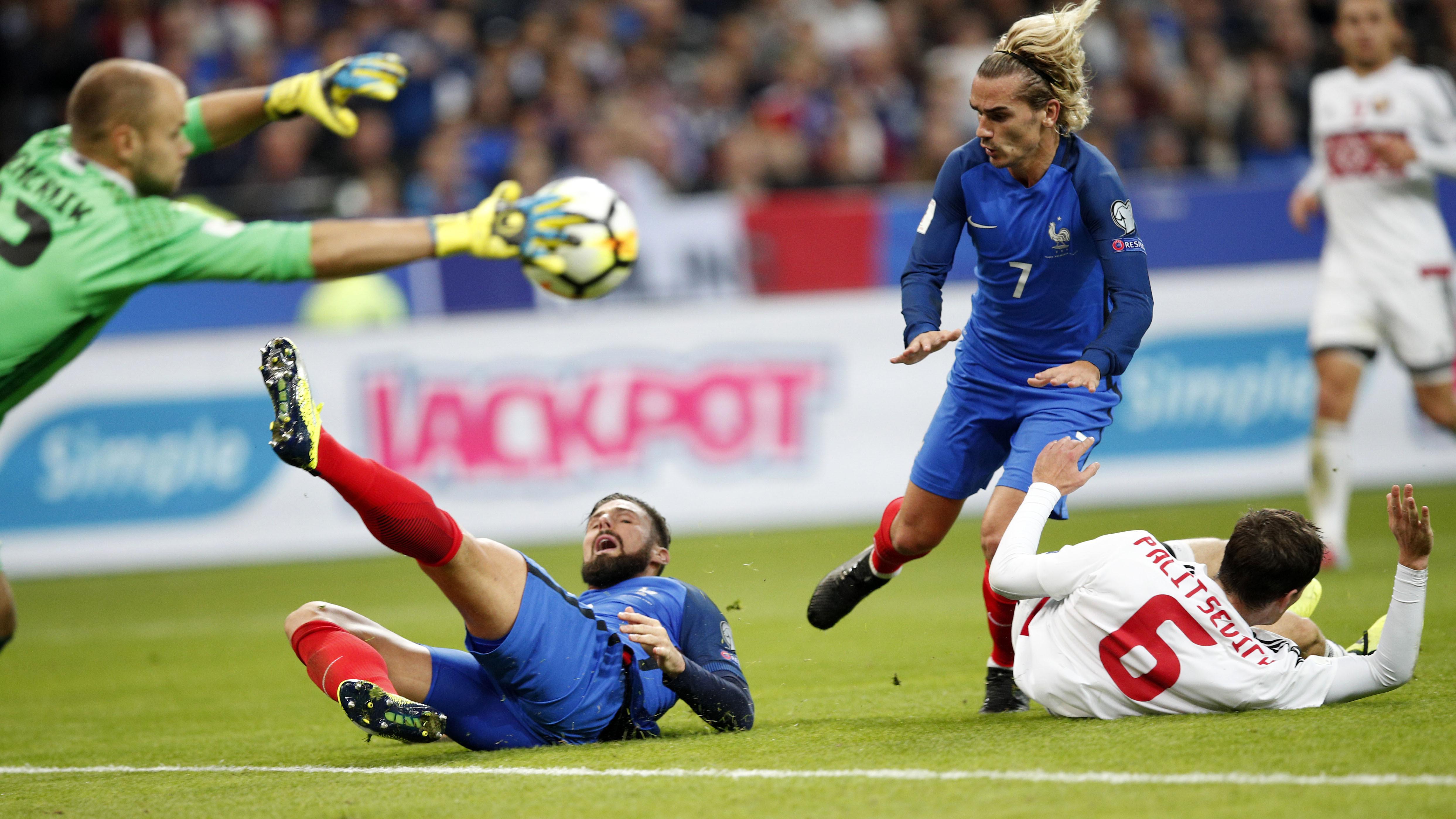 Antoine Griezmann saat ini juga jadi andalan timnas Prancis. (AP/Christophe Ena)