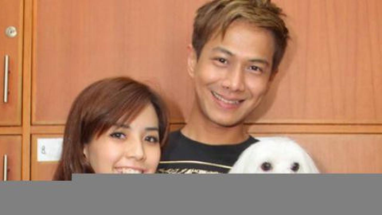 Imlek, istri Delon minta kado anak