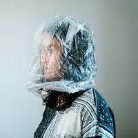 Ilustrasi mikroplastik (sumber foto: unsplash.com/Daniel Chekalov)