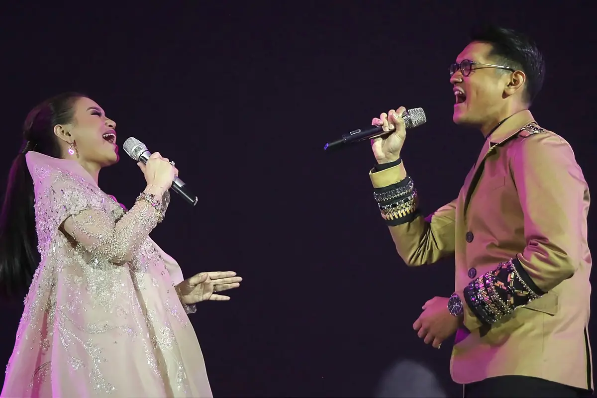 [Bintang] Rossa Gelar Konser Tunggal, Afgan Sempat Stres