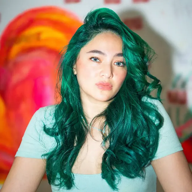 Model Warna Rambut Marshanda di 2025