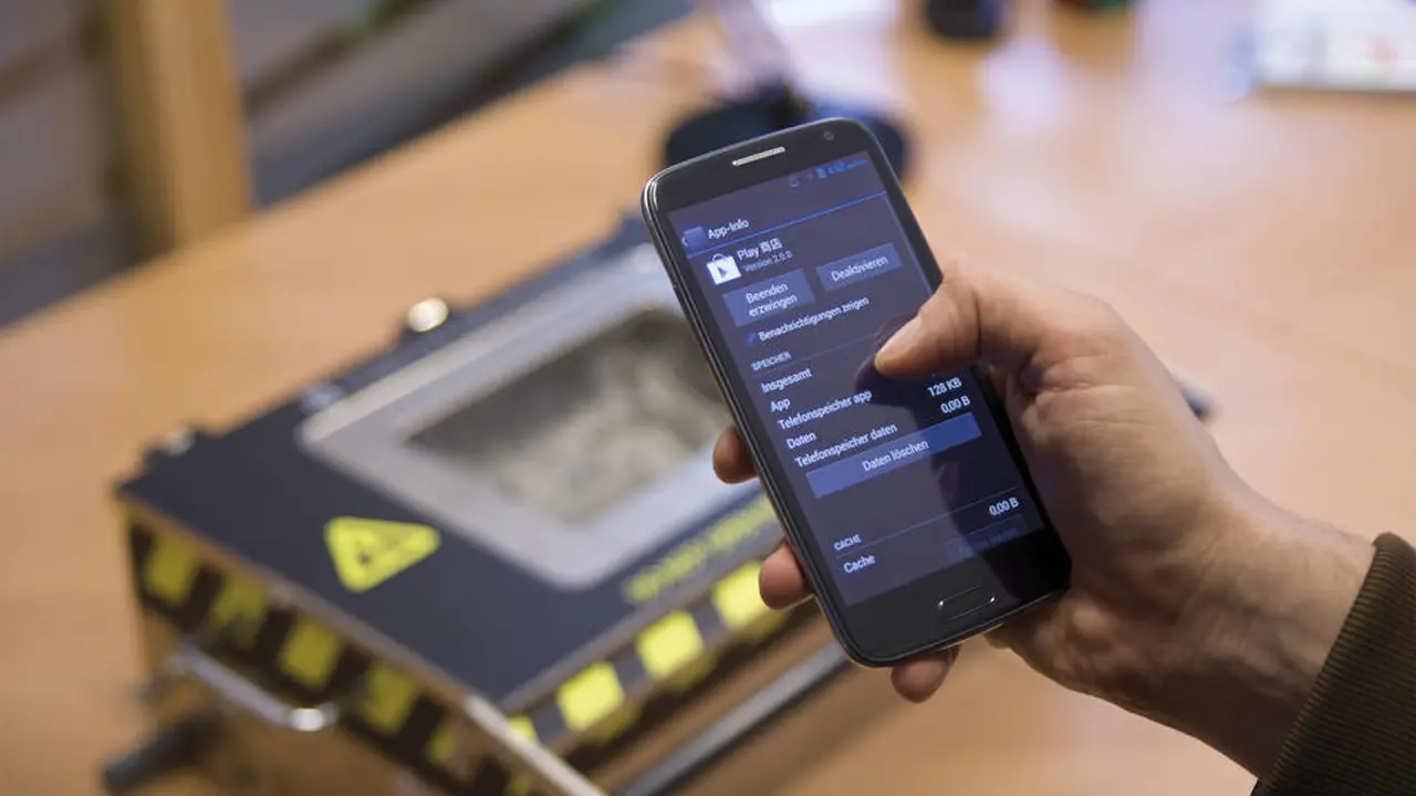 Smartphone Murah Tiongkok Disusupi Software Mata-mata