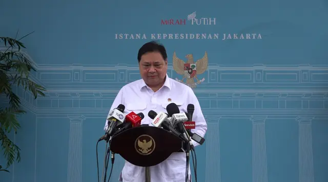 Prabowo Minta Syarat Bahan Baku Tekstil Ditinjau, Barang Impor Ilegal Ditindak