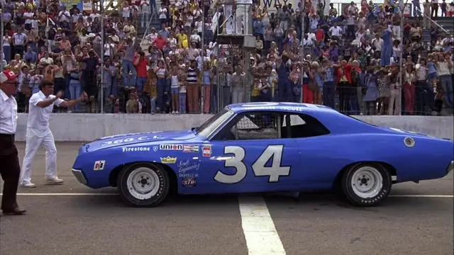 Greased Lightning (1977)