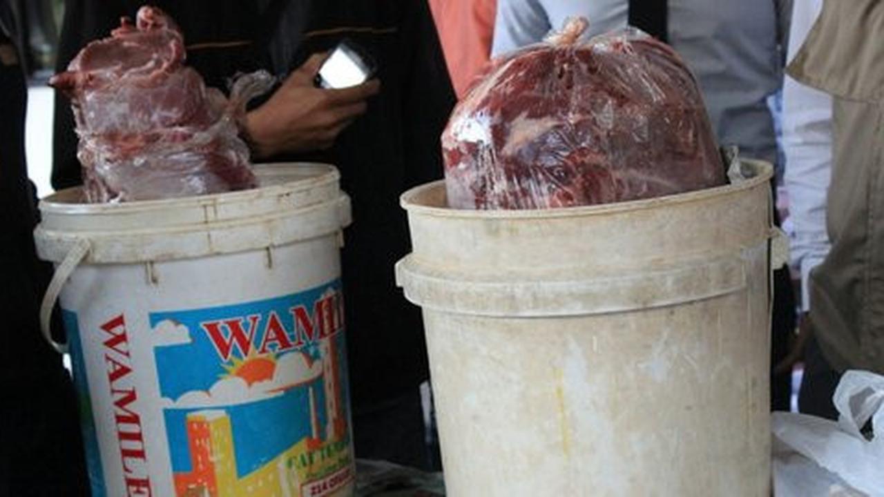 Setahun daging celeng beredar di Surabaya, baru hari ini terbongkar