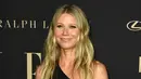 Aktris AS Gwyneth Paltrow berpose saat tiba menghadiri penghargaan ELLE Women ke-26 di Hollywood di Beverly Hills, California (14/10/2019). (AFP Photo/Valerie Macon)