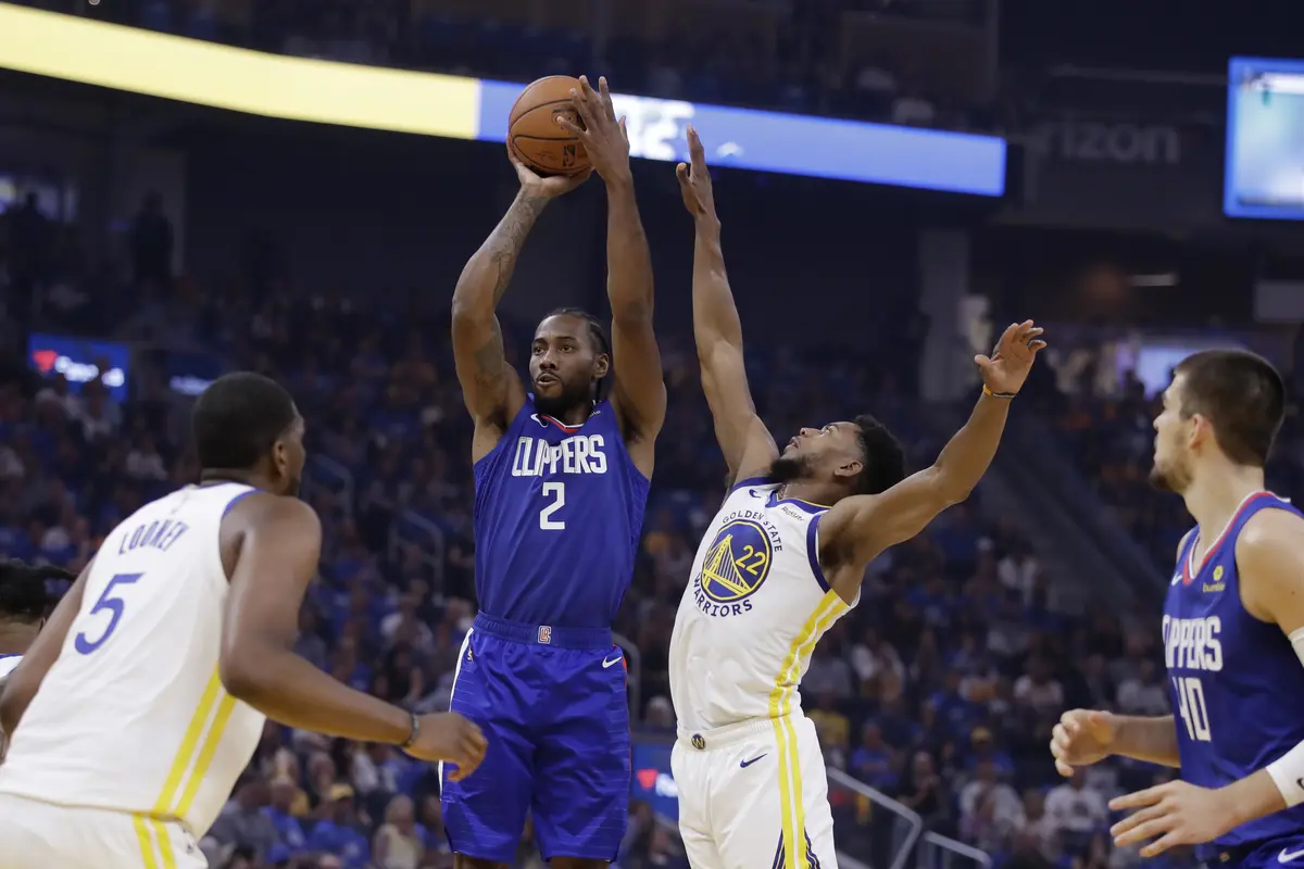 NBA: Kawhi Leonard Rusak Debut Warriors di Kandang Baru