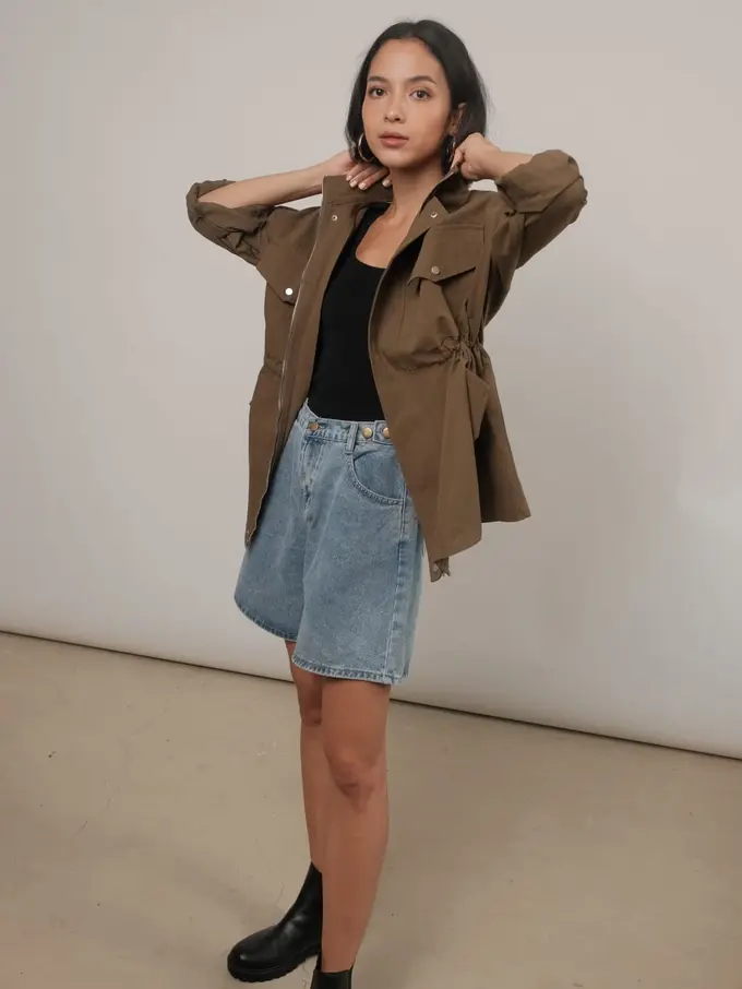 Putri Marino x This Is April