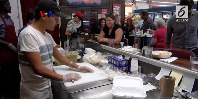 VIDEO: Kuliner Khas Tibet Ini Terkenal di Ohio, AS