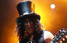 Slash bantah Scott Weiland kembali ke Velvet Revolver