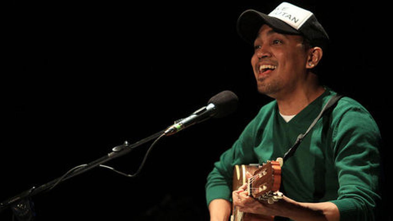 Jelang konser di Solo, Glenn Fredly ajak anak SMA perangi pembajakan