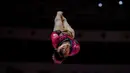 <p>Pesenam Jepang, Aiko Sugihara beraksi pada nomor balok keseimbangan dalam Kejuaraan Dunia Gimnastik 2025 di Indonesia Arena, Senayan, Jakarta, Senin (20/10/2025). (Bola.com/Bagaskara Lazuardi)</p>