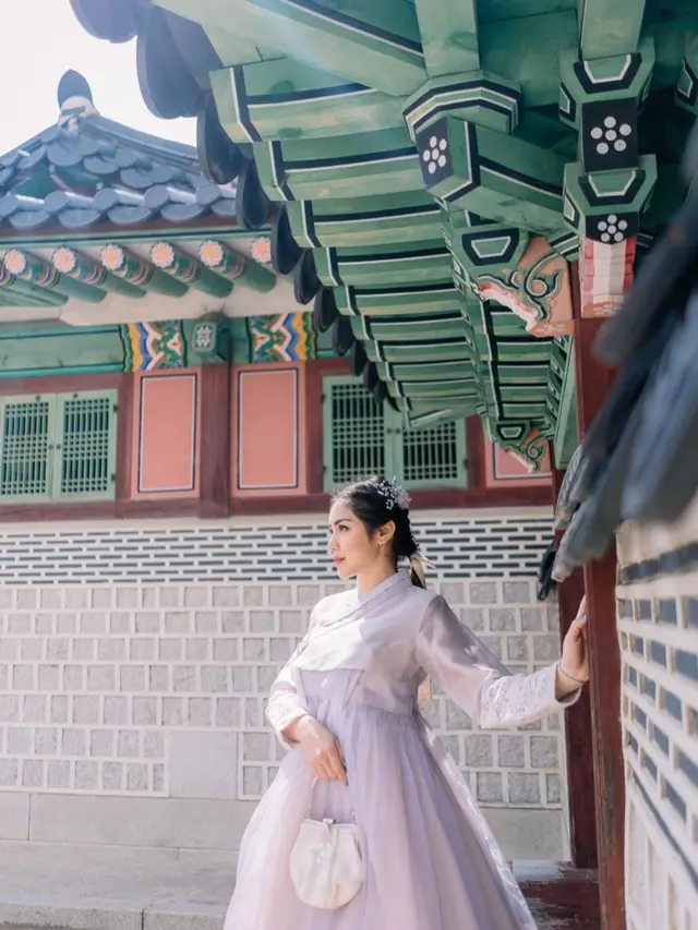 Jessica Iskandar tampil cantik dengan Hanok Korea [instagram/inijedar]