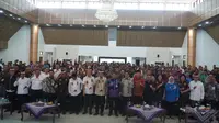 Jamintel Kejaksaan Agung RI Prof. Reda Manthovani, mendorong kolaborasi antara pemerintah, dunia usaha, dan masyarakat dalam memperkuat ekonomi desa melalui pembentukan dan penguatan Koperasi Desa/Kelurahan Merah Putih (KDKMP).