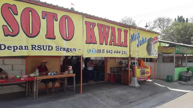 12 Rekomendasi Tempat Makan Enak dan Wajib Coba di Sragen Tahun 2025, Kuliner Legendaris, Hits dan Instagramable