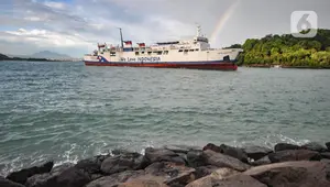 Kondisi Selat Sunda di Tengah Erupsi Anak Krakatau