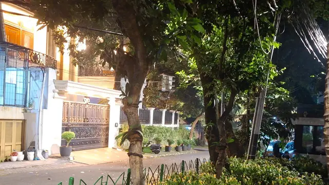 Begini Situasi Terkini Rumah Jampidsus di Kramat Pela Tengah Malam