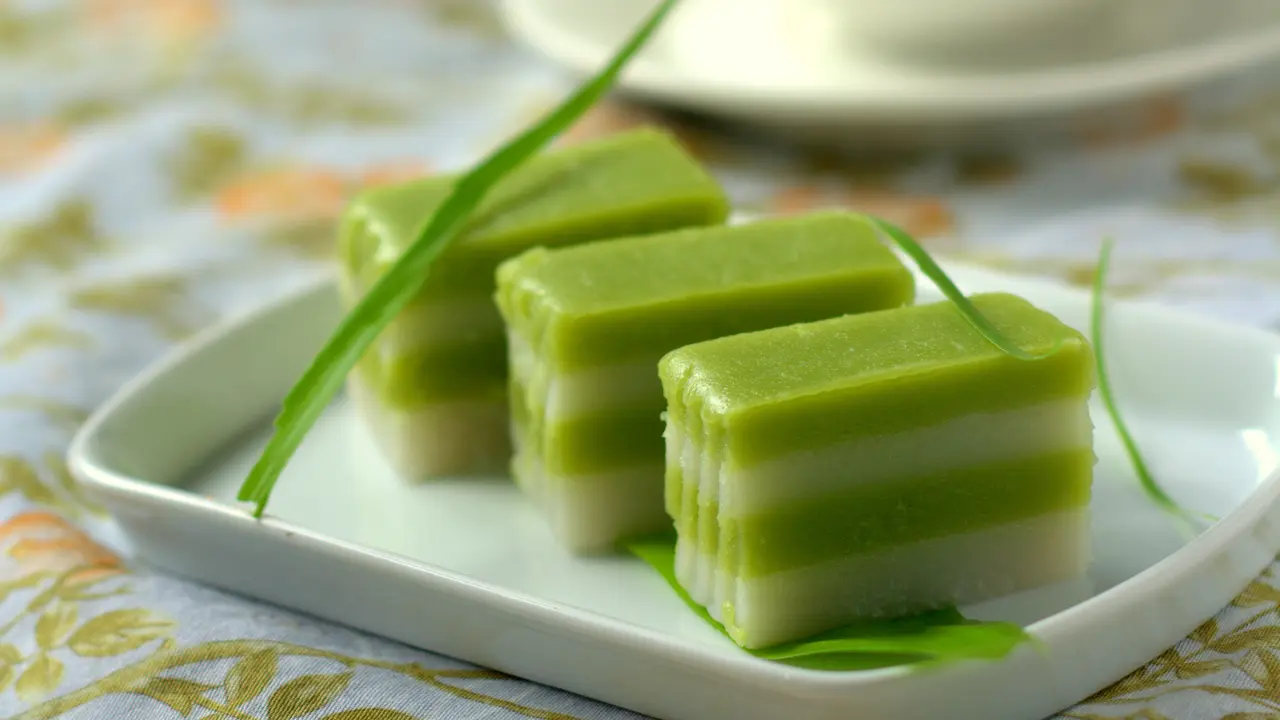 kue lapis hunkwe