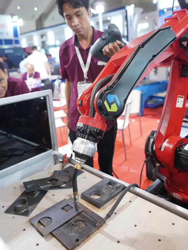 Manufacturing Indonesia 2018 Sukses Menarik Ribuan Pembeli Potensial