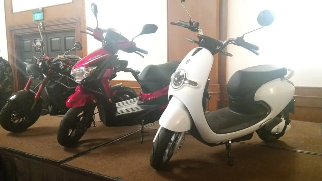 PT Cakra Motor Nasional siap memeriahkan industri otomotif Tanah Air dengan menghadirkan motor ramah lingkungan bermerek Cakra
