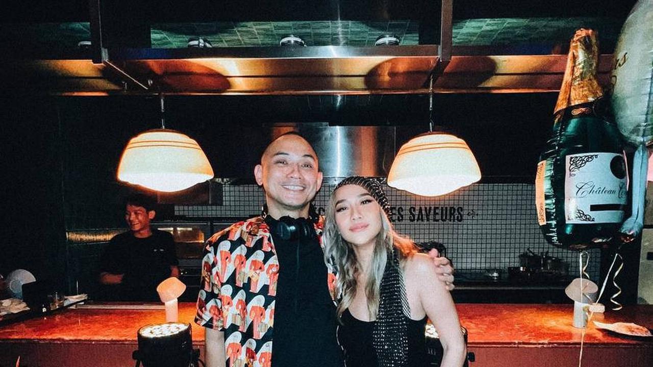 Tiko DItemani Sang Istri Saat Nge-DJ