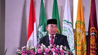 Menko PMK Muhadjir Effendy dalam acara Wisuda UMJ ke-79 di Auditorium KH.Ahmad Azhar Basyir, Gedung Cendekia UMJ, Kamis (30/05/2024).