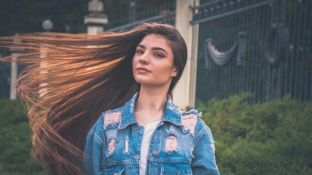 Ilustrasi mimpi, rambut panjang