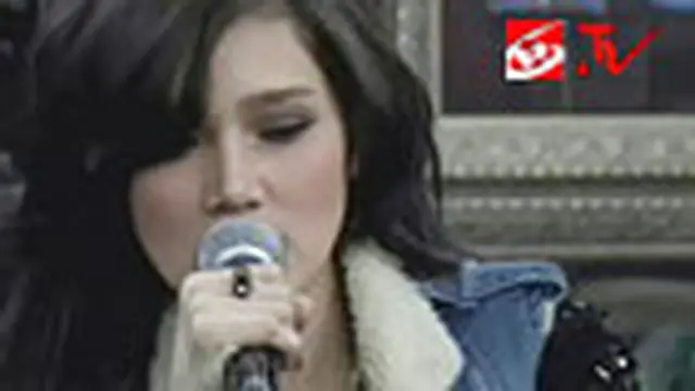 Abrakadabra, Mulan Jameela Rilis Dua Album Sekaligus