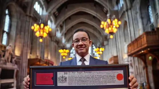 Anies Baswedan Terima Penghargaan Freedom of the City of London