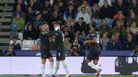 Phil Foden merayakan golnya pada laga EFL Carabao Cup 2025/2026 antara Huddersfield vs Manchester City - AP Photo/Jon Super