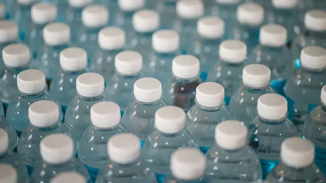 Cara Mengurangi Paparan Mikroplastik menurut Ahli Mikroplastik