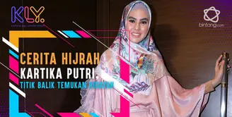 Hidayah Kartika Putri untuk hijrah.