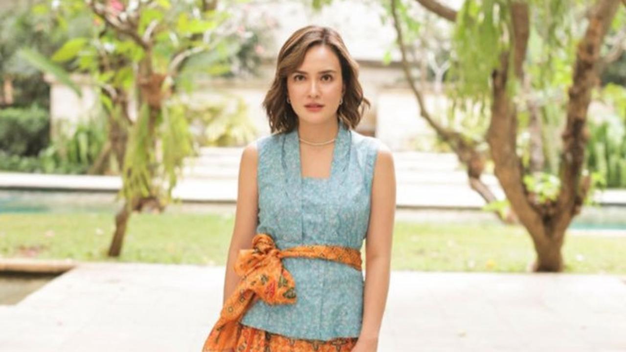 Intip Penampilan Terbaru Shandy Aulia, Ubah Gaya Rambut Pendek Semakin Fresh dan Awet Muda