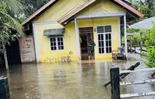 BPBD Simeulue Kerahkan Personel Bantu Warga Terdampak Banjir, Waspada Cuaca Ekstrem