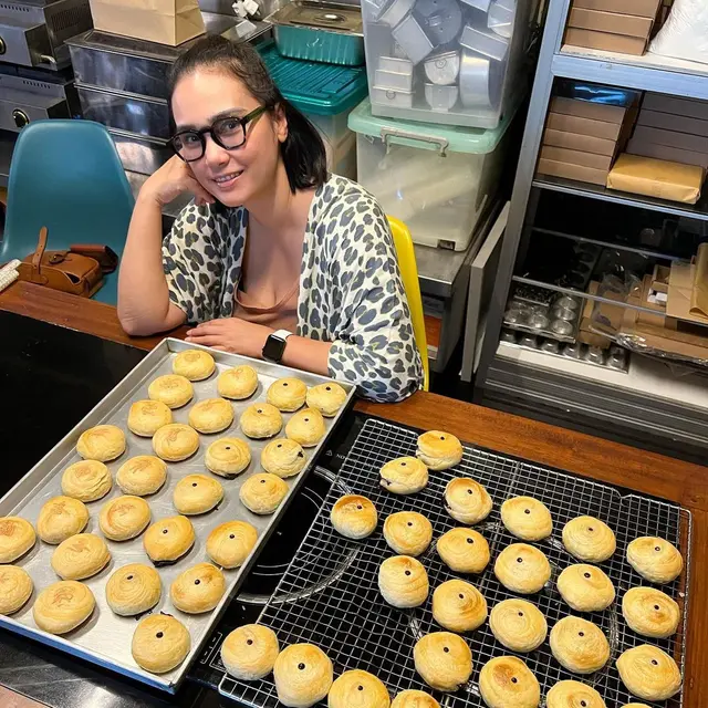 Feby Febiola makin cantik setelah sembuh dari kanker ovarium