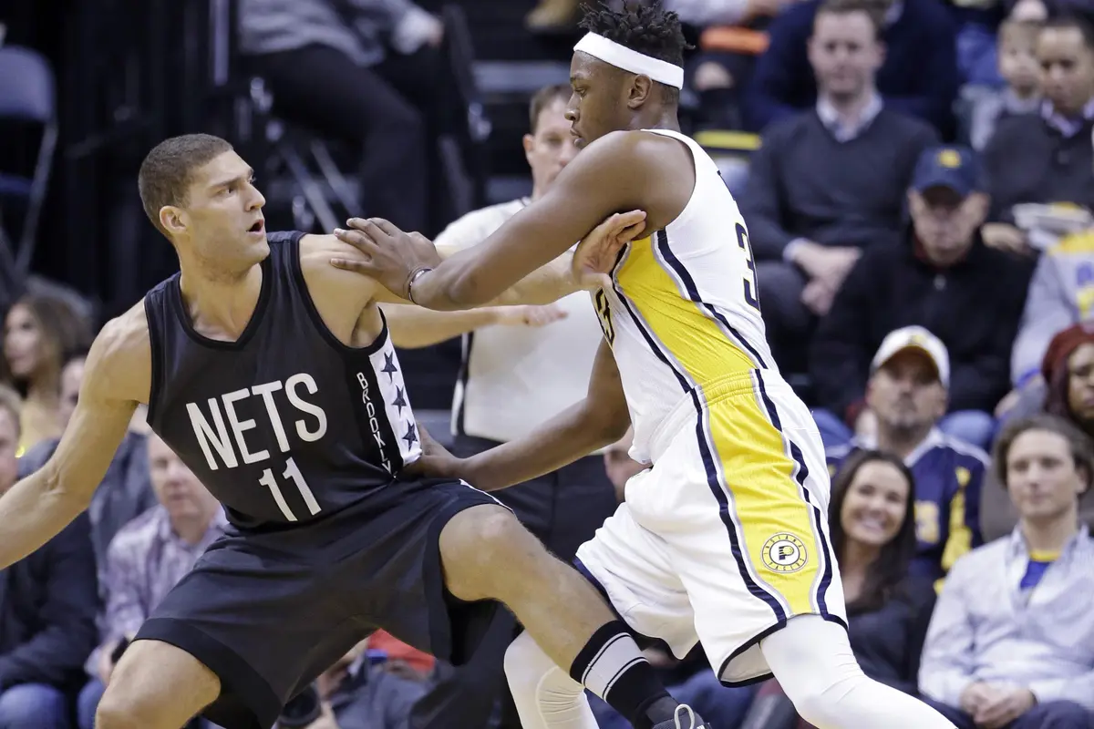 Los Angeles Lakers, Brook Lopez