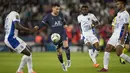 <p>&nbsp;</p>
<p>Penyerang Paris Saint Germain (PSG) Lionel Messi mengontrol bola dibayangi pemain Troyes pada matchday ke-36 Ligue 1 musim 2021-22 di Parc de Princes pada laga lanjuta Ligue 1, Senin (9/5/2022) dini hari WIB. PSG harus puas meraih hasil imbang 2-2 saat menjamu klub papan bawah, Troyes. (AP Photo/Christophe Ena)</p>