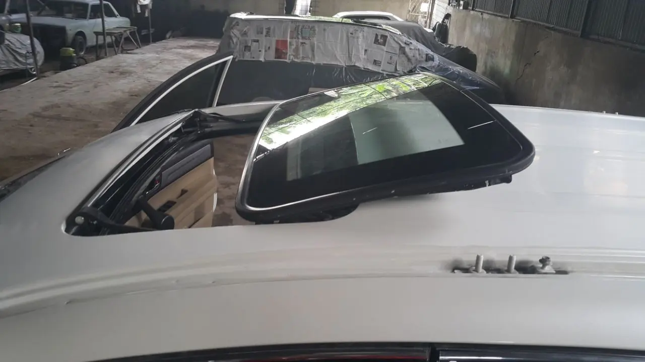 Berniat Pasang Sunroof di Mobil Kesayangan, Berapa Biayanya? (foto: Istimewa)