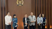 GoTo dan Grab Umumkan Potongan Ojol 8 Persen Mulai 1 Juli 2026 di DPR