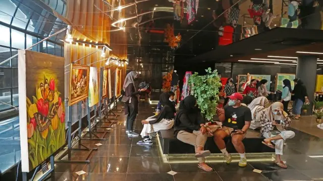 Fakta Alun-Alun Surabaya Menjadi Pusat Kegiatan Seni Budaya Hingga Ekonomi